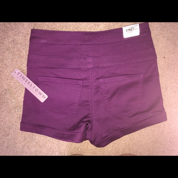 Shorts - Picture 3 of 3
